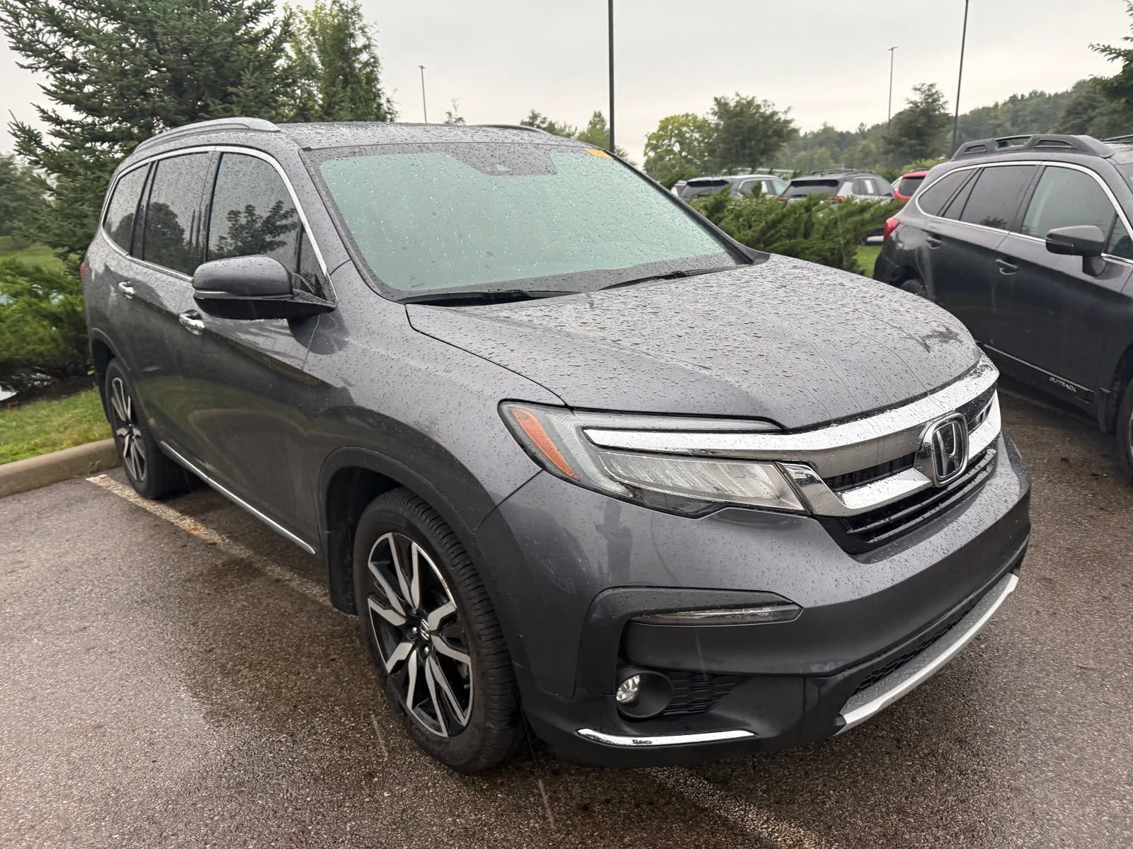 Used 2021 Honda Pilot Elite image 3