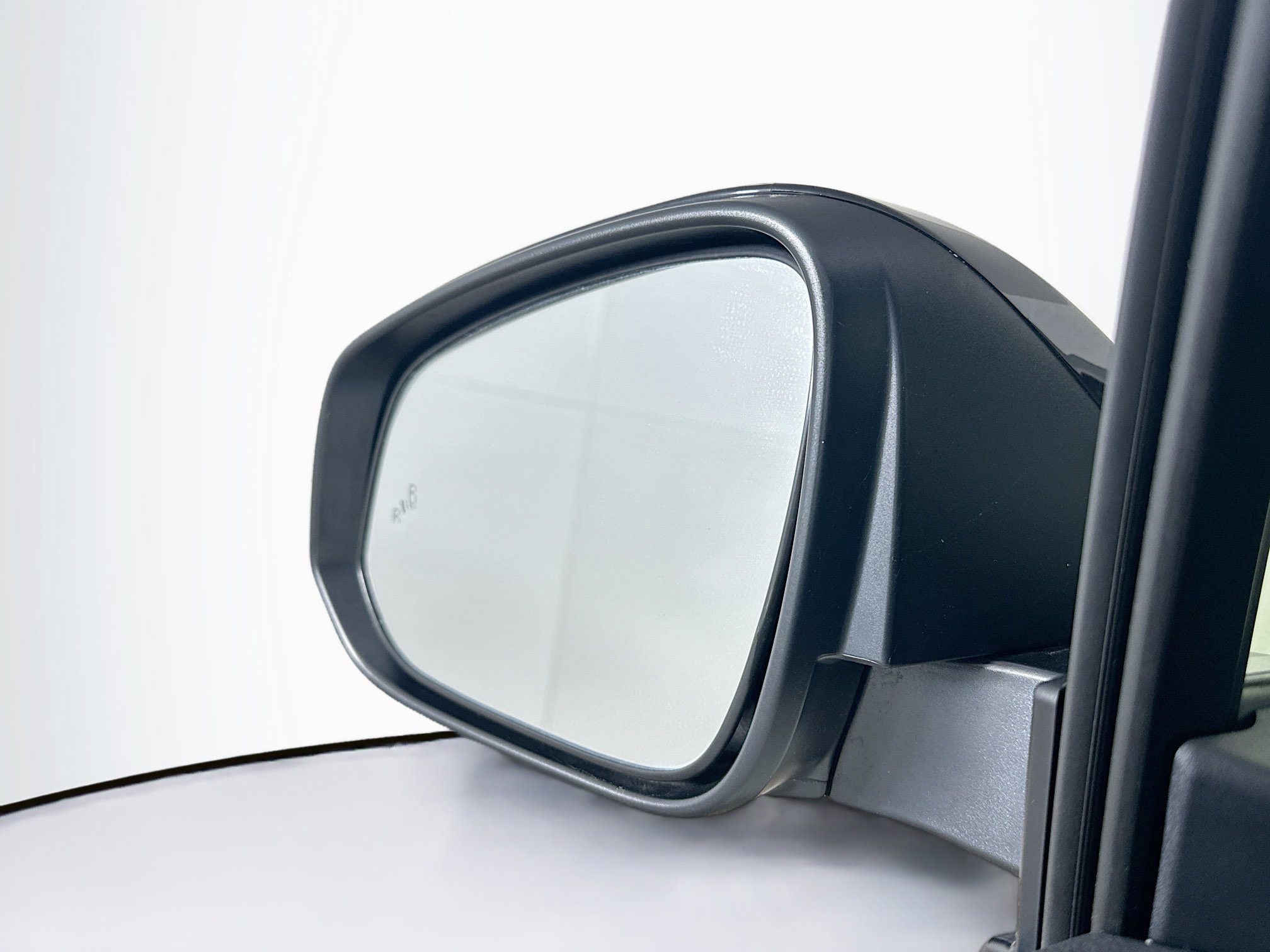 Used 2023 Toyota bZ4X XLE w/ Weather Package image 16