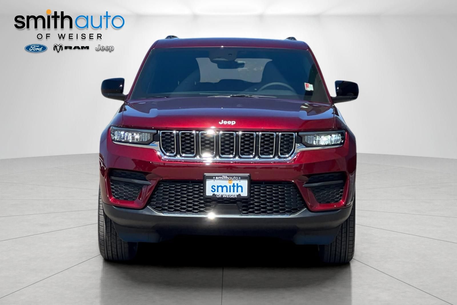 New 2026 Jeep Grand Cherokee Laredo X AWD/4WD image 3