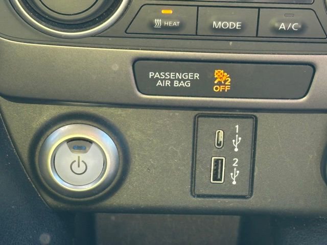 Used 2024 Nissan Leaf S image 18