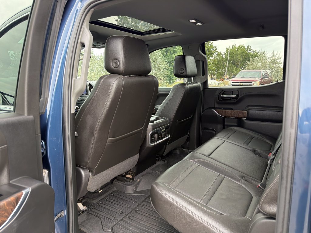 Used 2019 GMC Sierra 1500 Denali w/ Technology Package AWD/4WD image 21