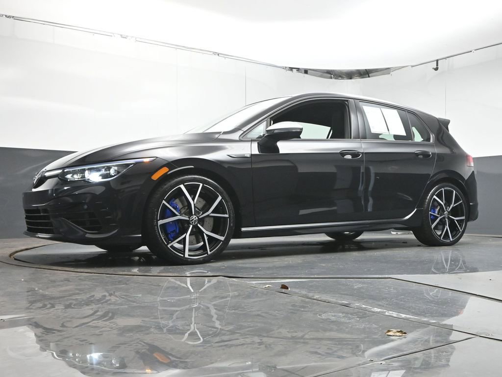 Used 2024 Volkswagen Golf R image 33