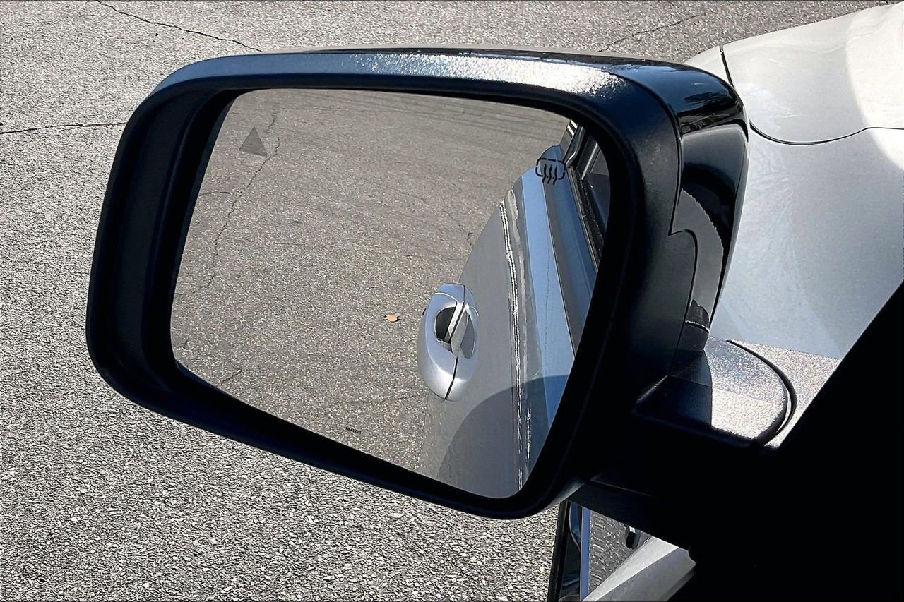 Certified 2024 Dodge Durango R/T w/ Blacktop Package image 30