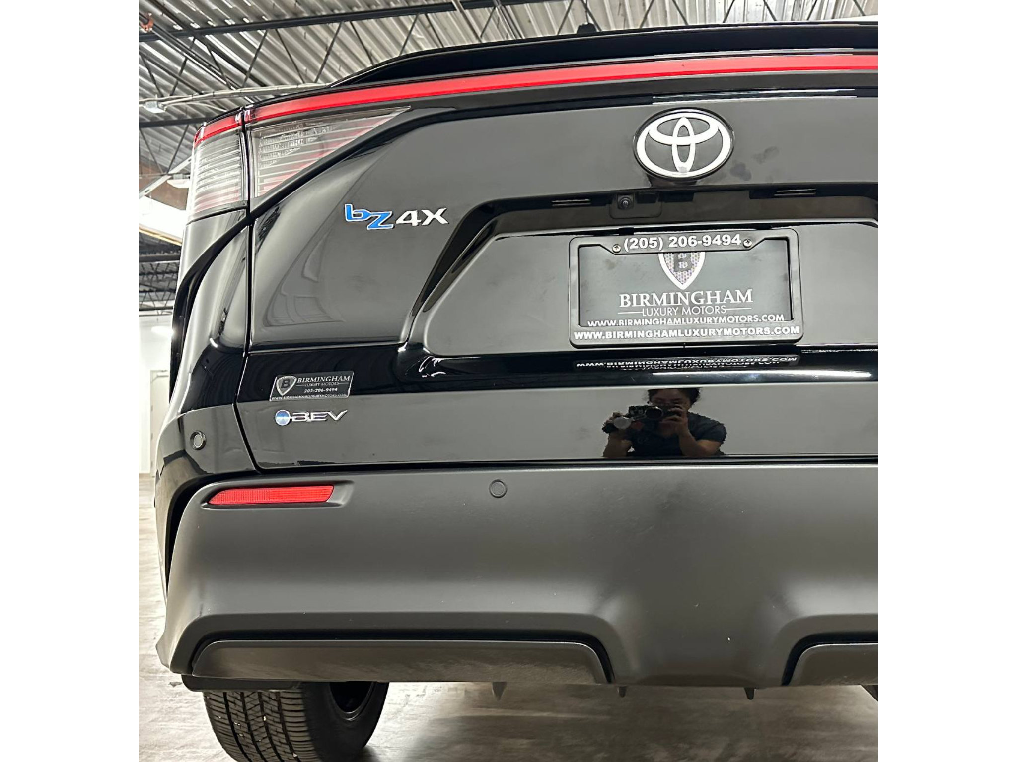 Used 2025 Toyota bZ4X AWD image 16