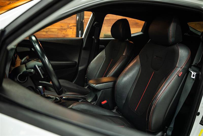 Used 2019 Hyundai Veloster 2.0 Premium FWD image 9