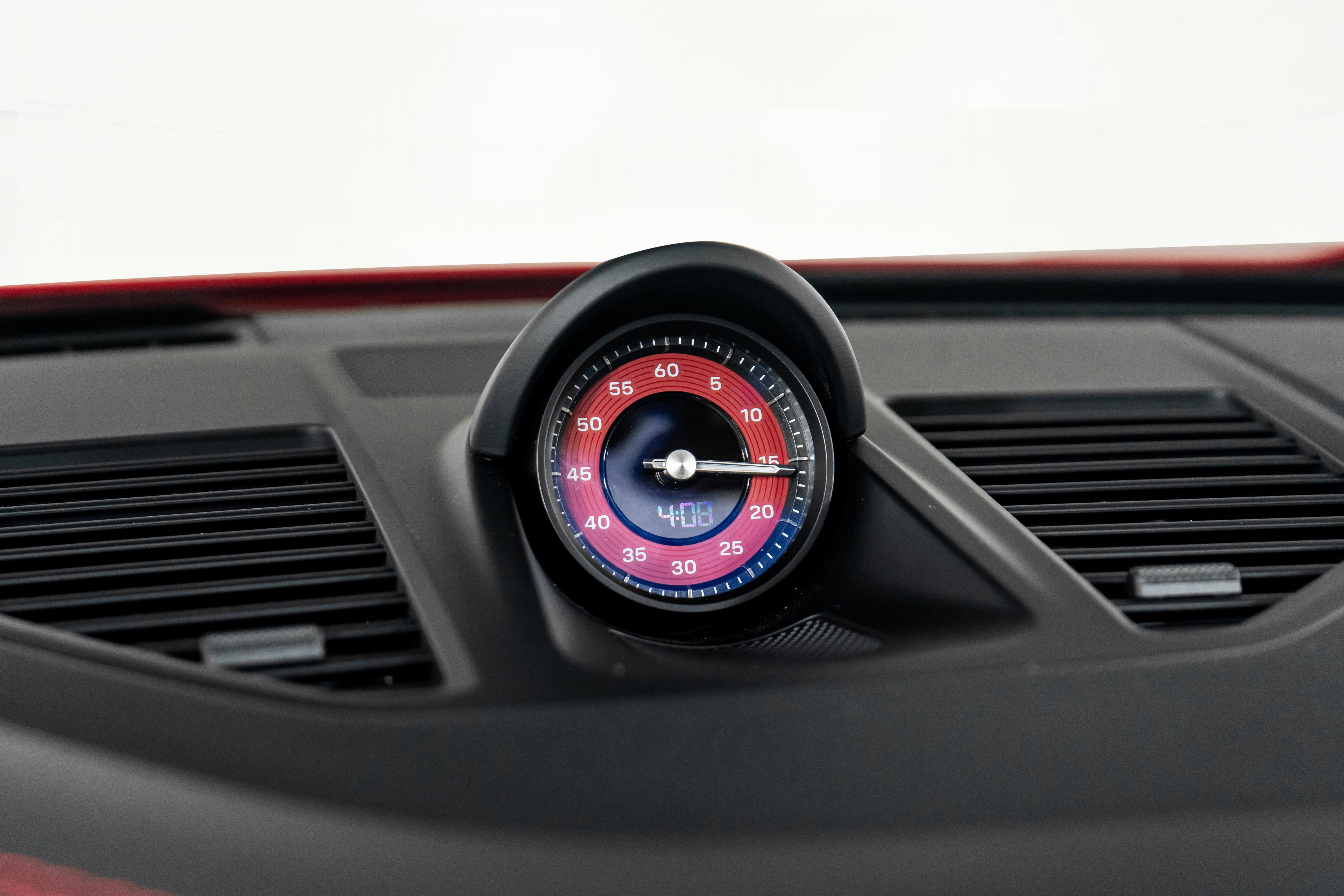 Used 2026 Porsche 911 Targa 4 GTS w/ Premium Package image 36