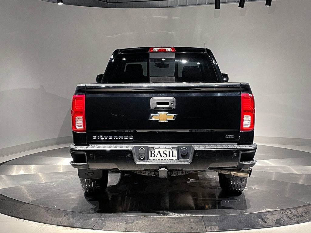 Used 2016 Chevrolet Silverado 1500 LTZ Z71 w/ LTZ Plus Package image 12
