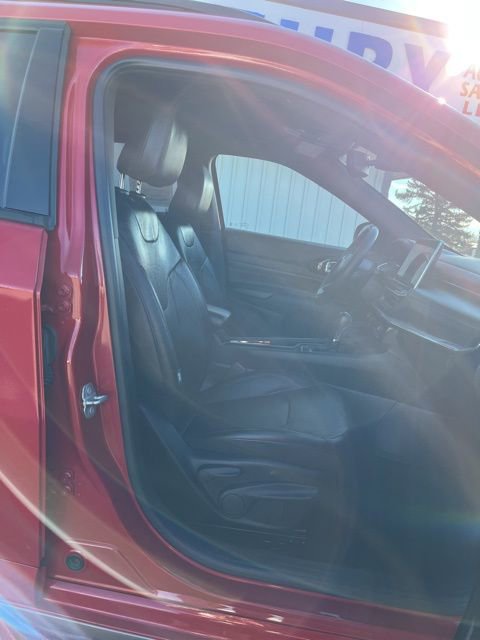 Used 2023 Jeep Compass Limited AWD/4WD image 33