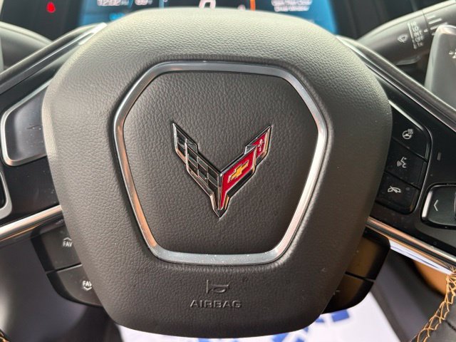Used 2023 Chevrolet Corvette Stingray Preferred Conv w/ Chrome Exterior Badge Package RWD image 26