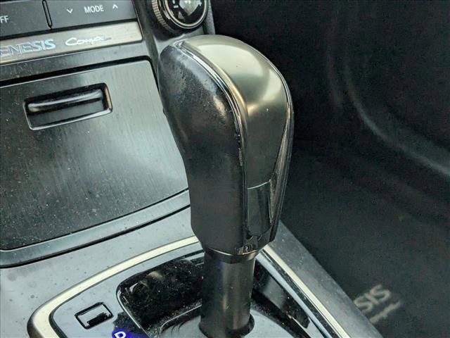 Used 2014 Hyundai Genesis 2.0T image 8