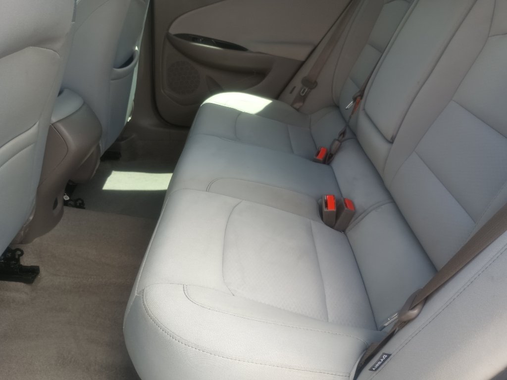 Used 2017 Chevrolet Malibu LS FWD image 30