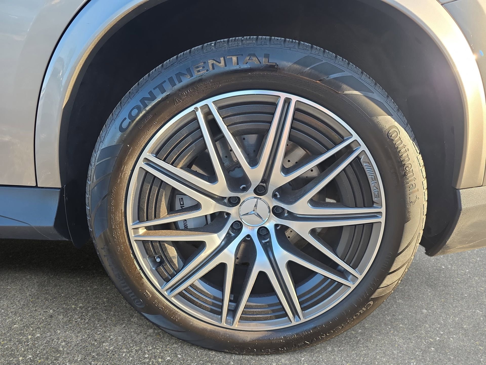 Certified 2024 Mercedes-Benz GLC 43 AMG 4MATIC image 32