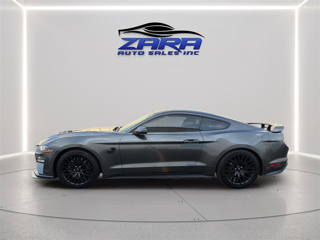 Used 2019 Ford Mustang GT w/ GT Performance Package RWD image 4