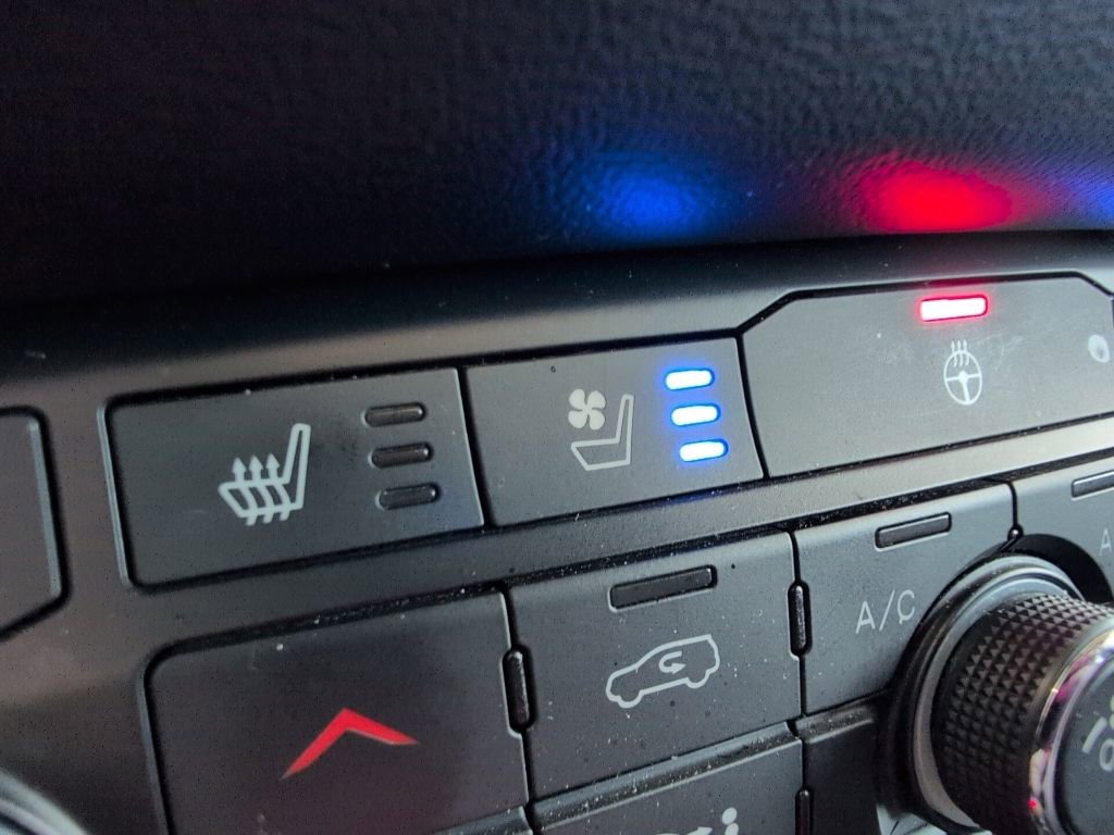 Used 2024 Dodge Durango GT AWD/4WD image 27