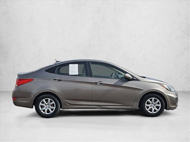 Used 2013 Hyundai Accent GLS image 4