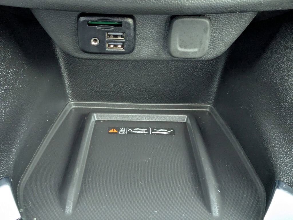 Certified 2023 Chevrolet Traverse RS image 30