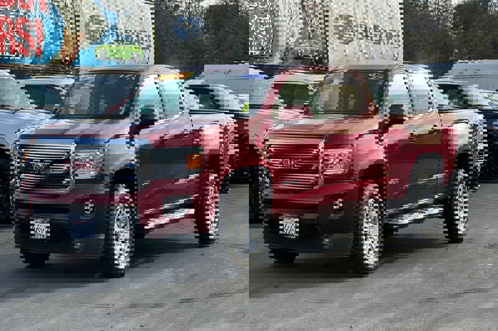 Used 2017 GMC Canyon SLE image 8