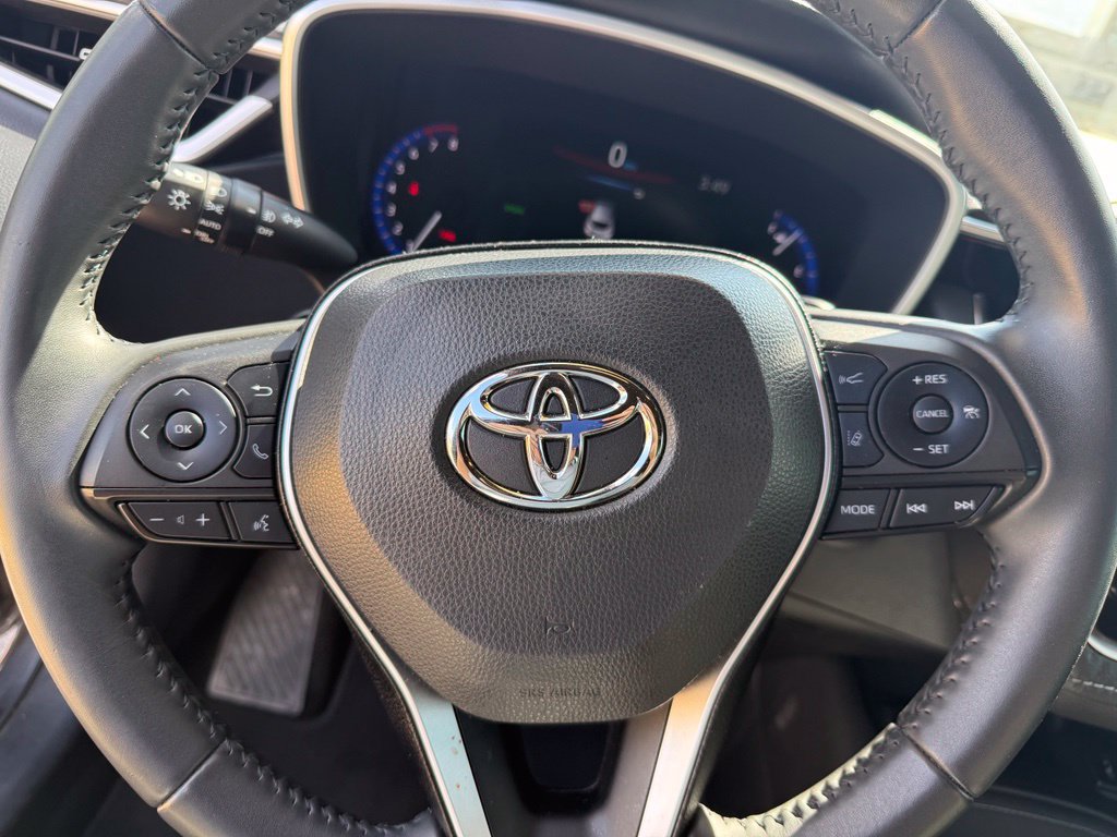 Used 2022 Toyota Corolla XSE FWD image 26