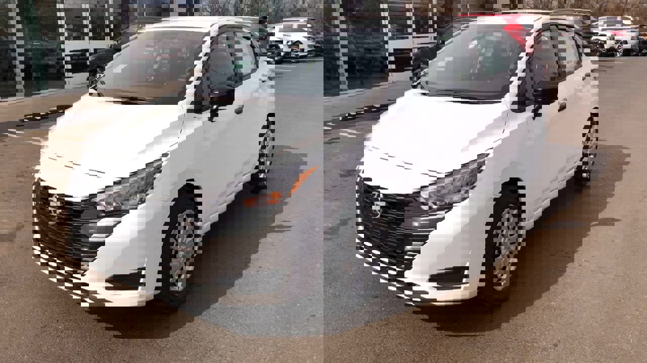 New 2025 Nissan Versa S w/ Trunk Package image 4