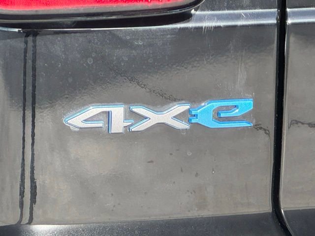 Used 2024 Jeep Wrangler Unlimited image 15