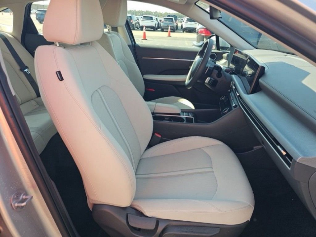 Used 2025 Hyundai Sonata SEL image 10