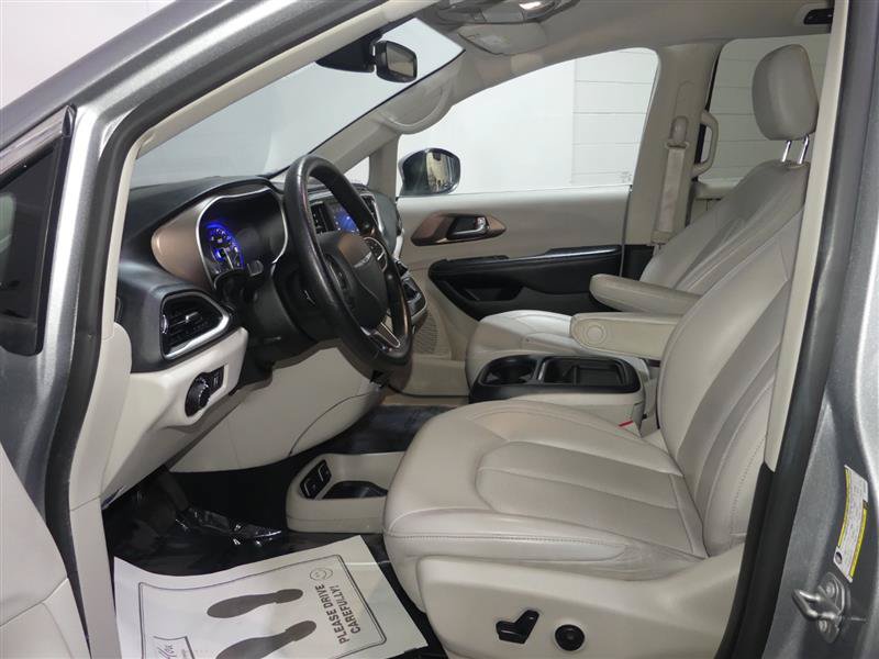 Used 2021 Chrysler Voyager Lxi FWD image 20