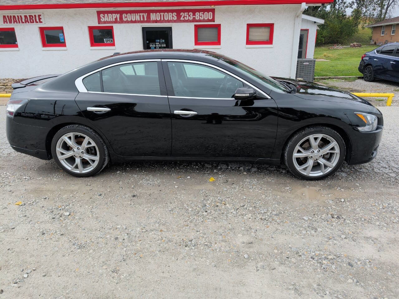 Used 2012 Nissan Maxima 3.5 SV w/ Sport Pkg image 2