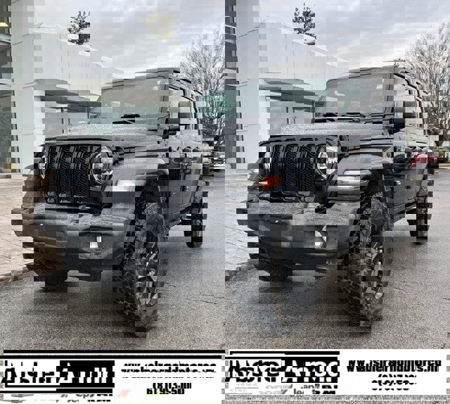 Used 2020 Jeep Wrangler Unlimited Sport image 1