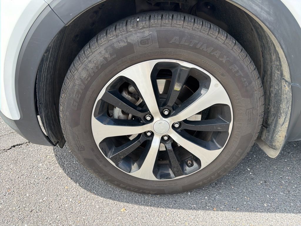 Used 2016 Kia Sorento EX image 15