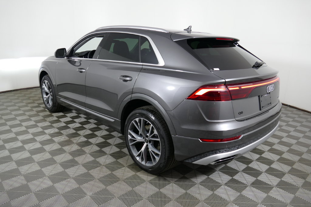 New 2026 Audi Q8 Premium AWD/4WD image 5