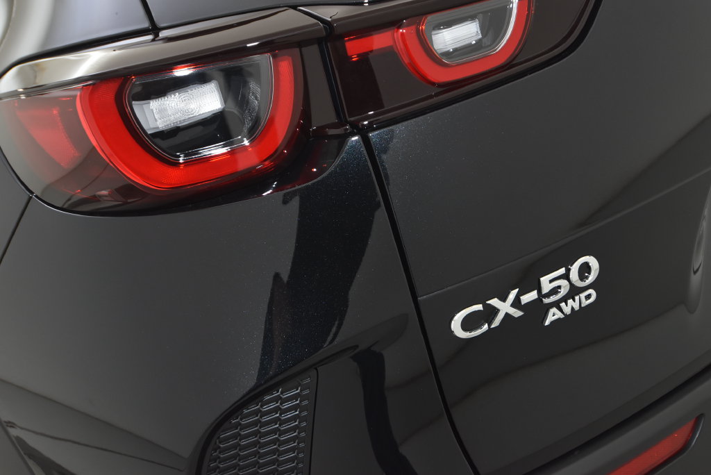 New 2026 MAZDA CX-50 2.5 Hybrid w/ Weather Package AWD/4WD image 36