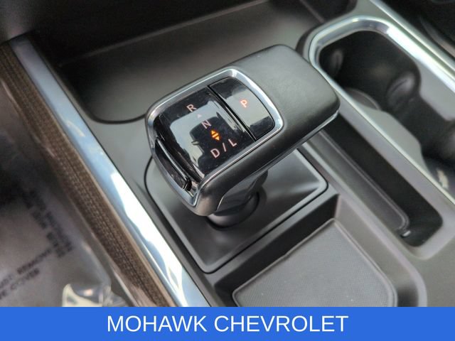 Used 2023 Chevrolet Silverado 1500 RST AWD/4WD image 16