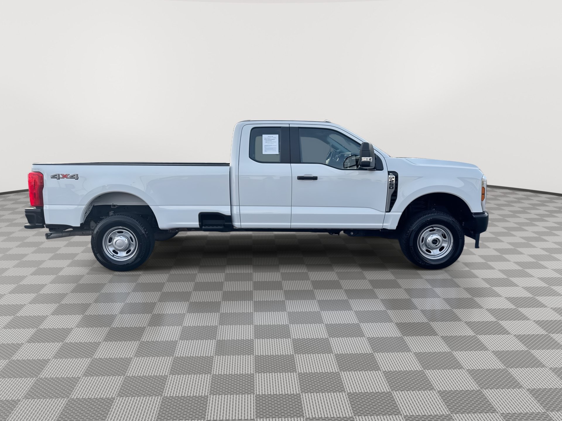 Used 2025 Ford F250 XL w/ Snow Plow Prep Package AWD/4WD image 9