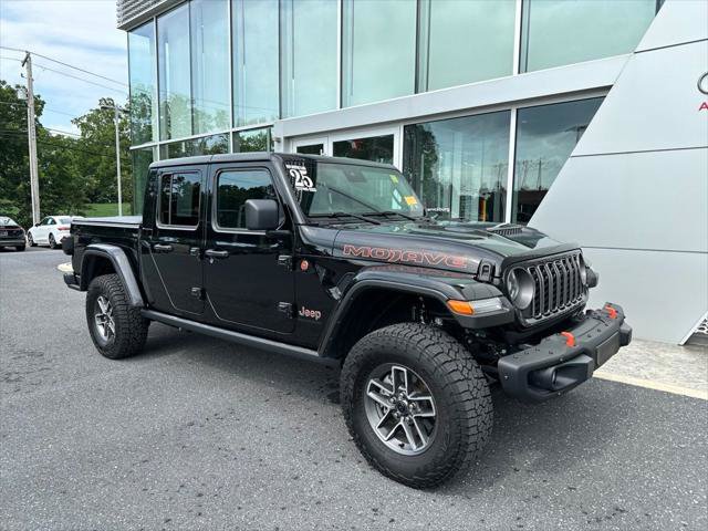 Used 2025 Jeep Gladiator Mojave