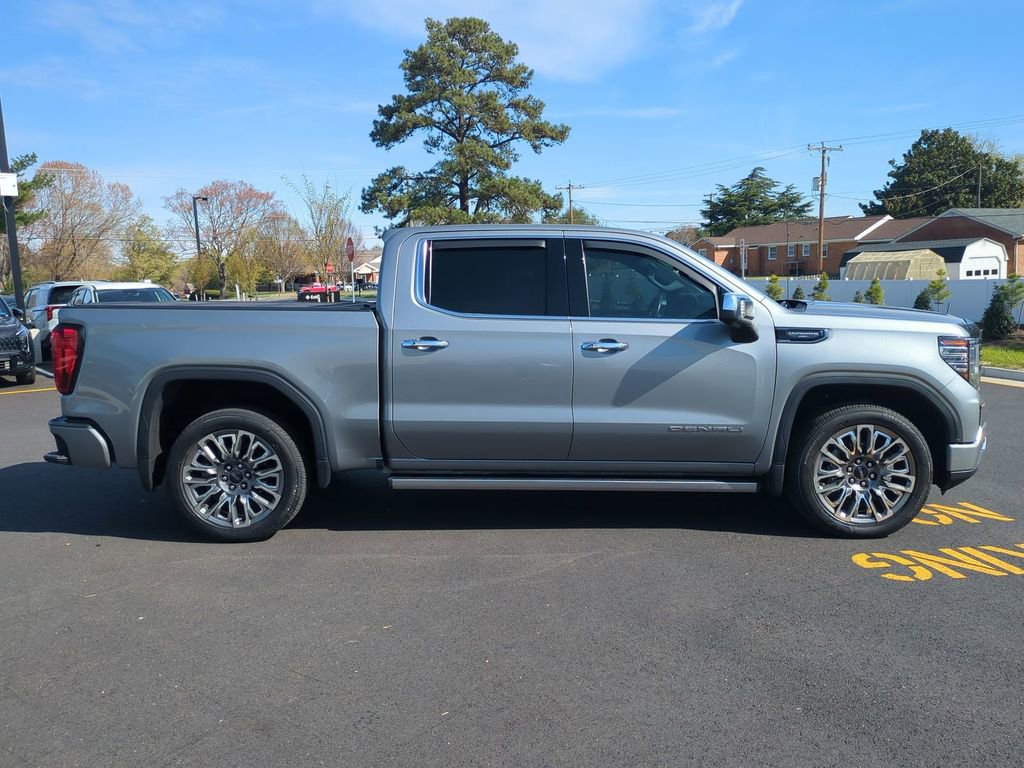 Used 2024 GMC Sierra 1500 Denali Ultimate image 3