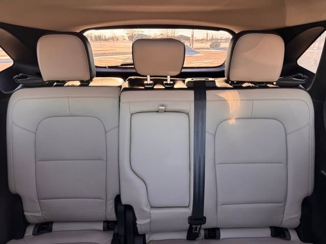 Used 2020 Ford Escape SEL AWD/4WD image 25