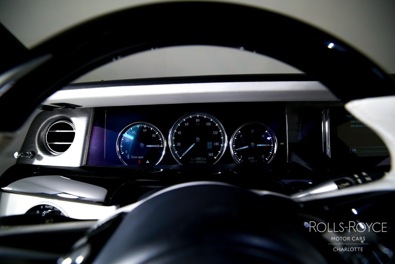 Used 2018 Rolls-Royce Phantom Sedan RWD image 14