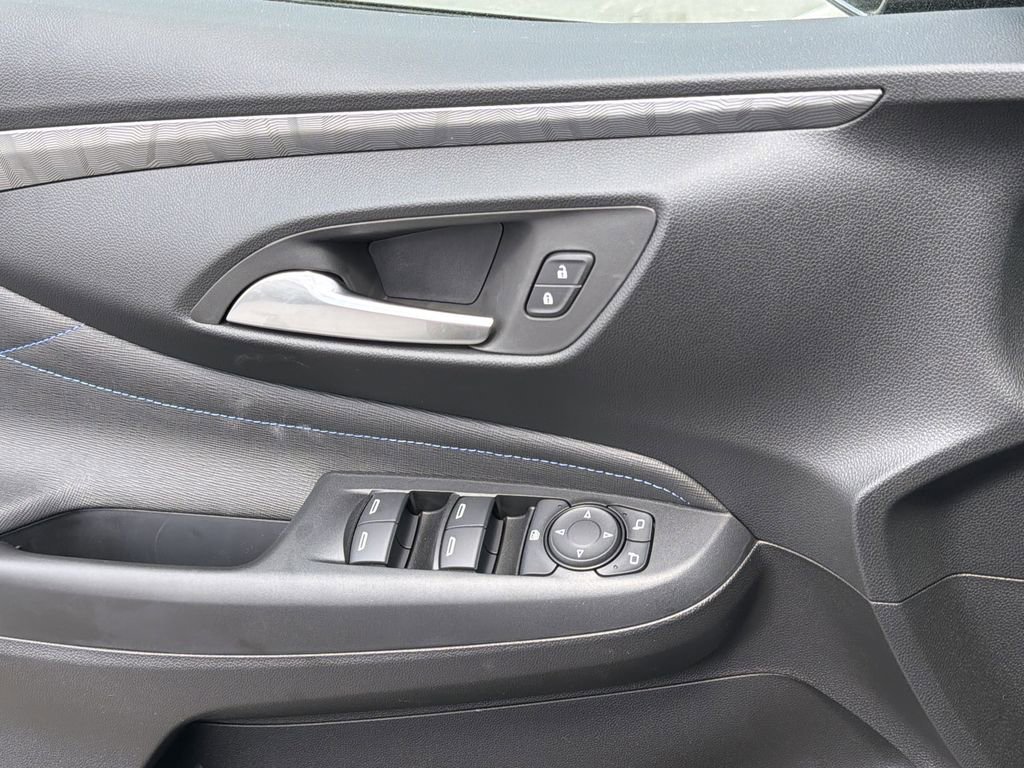 New 2026 Buick Envista Sport Touring image 15