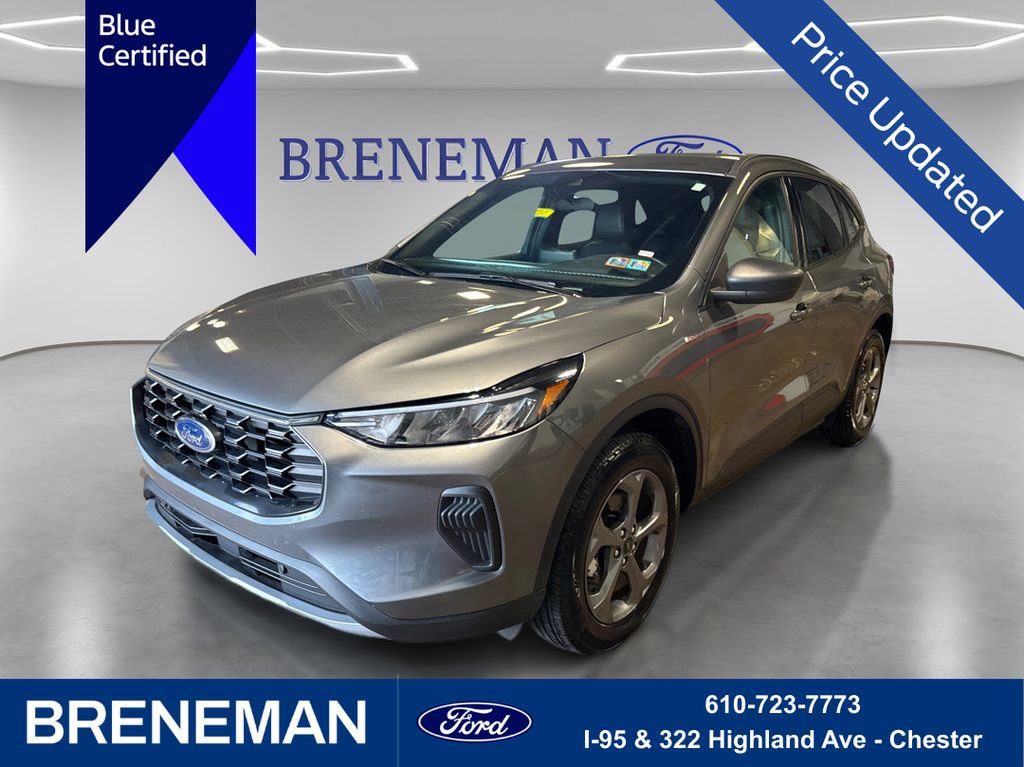 Certified 2025 Ford Escape ST-Line AWD/4WD image 1