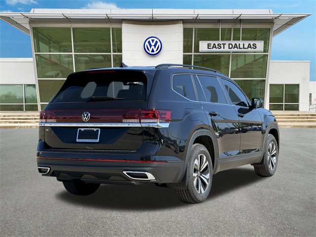 New 2026 Volkswagen Atlas SE image 3
