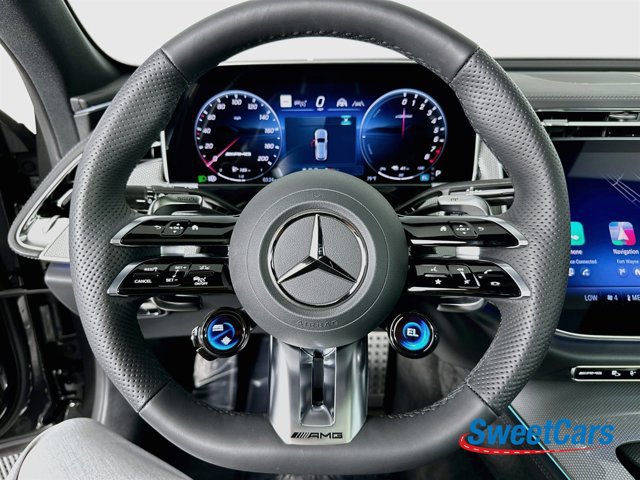 Used 2026 Mercedes-Benz E 53 AMG e 4MATIC Wagon w/ Multicontour Seating Package image 17