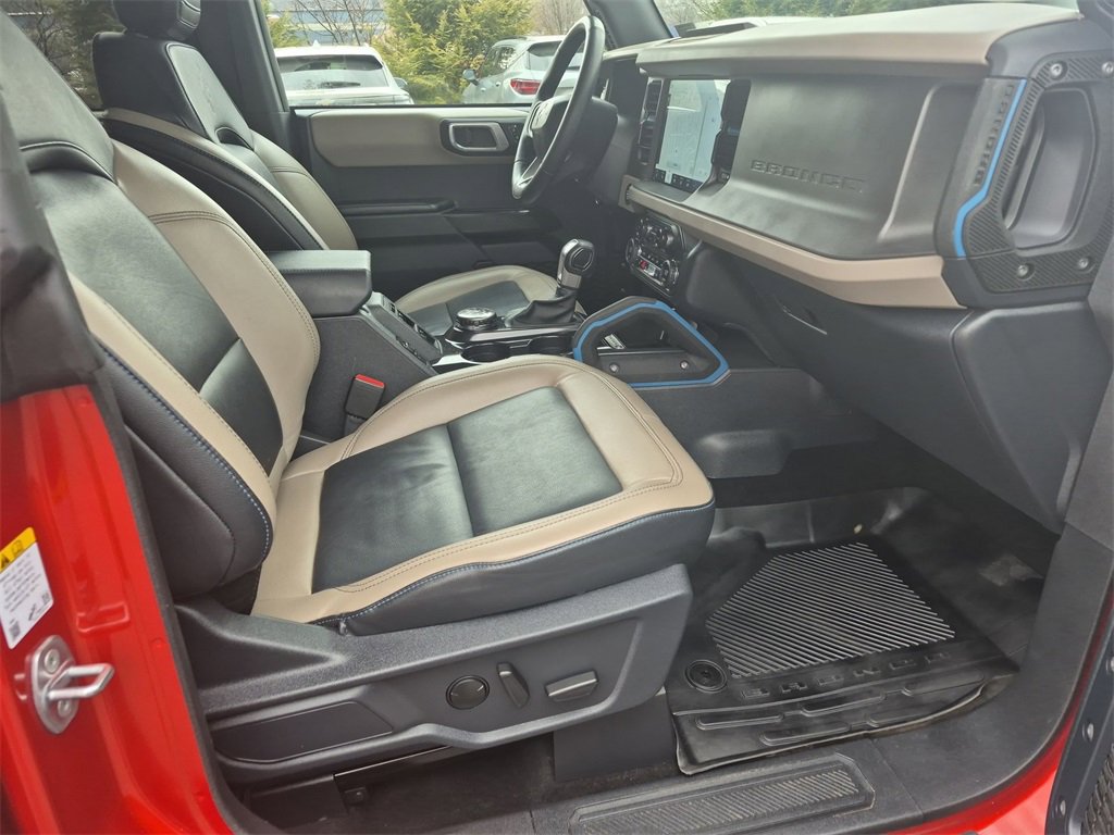 Used 2024 Ford Bronco Wildtrak image 32