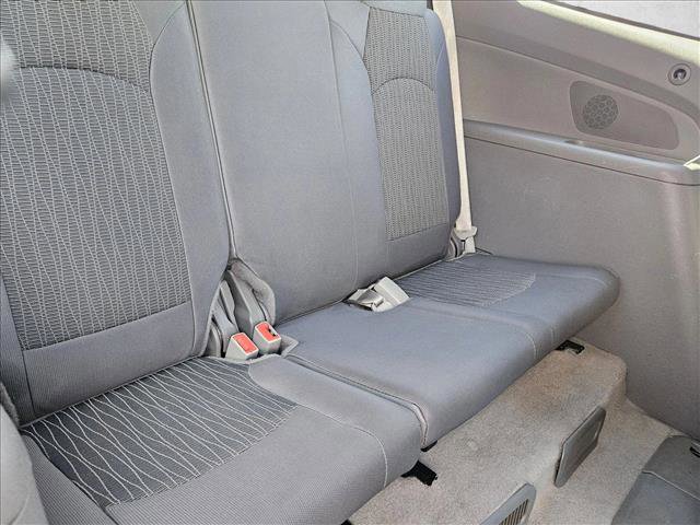 Used 2015 Chevrolet Traverse LT FWD image 19