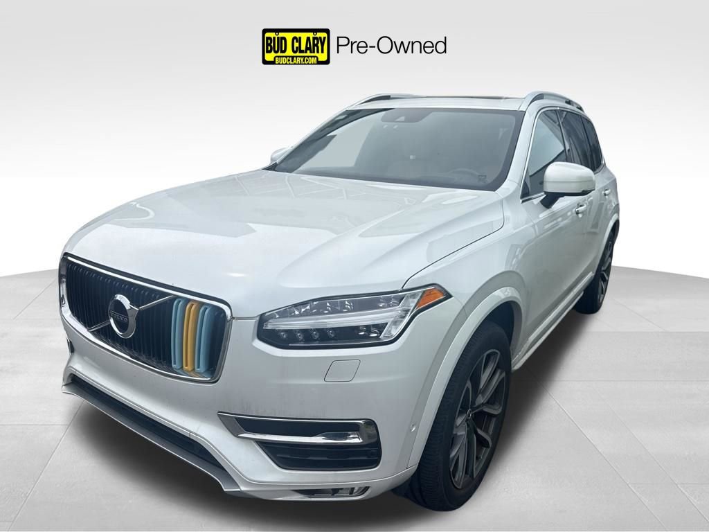Used 2017 Volvo XC90 T6 Momentum AWD/4WD image 1