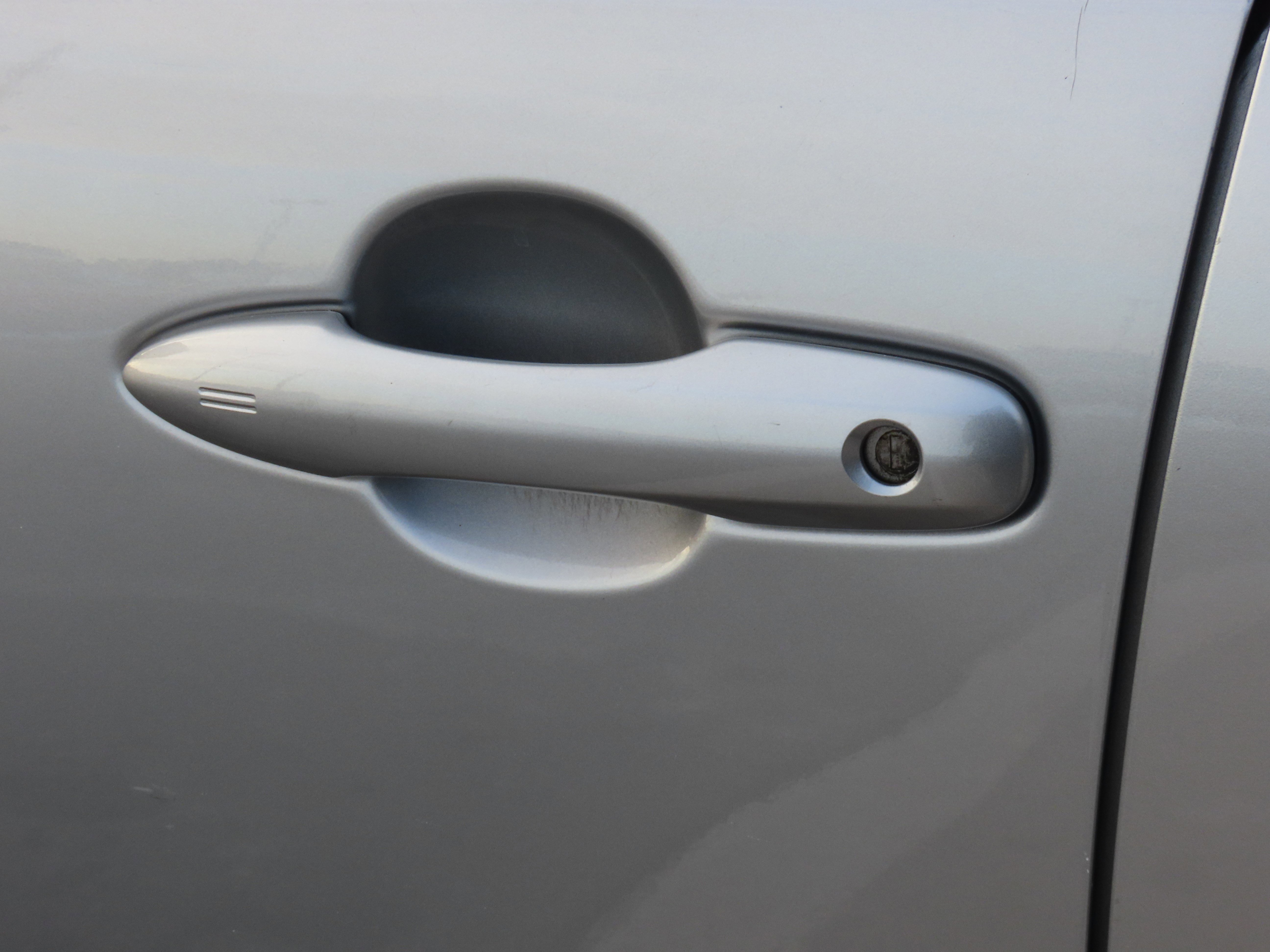 Used 2024 Toyota Prius LE image 19