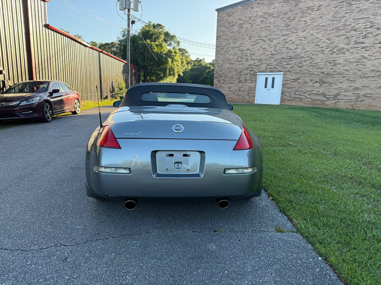 Used 2004 Nissan 350Z Touring RWD image 15