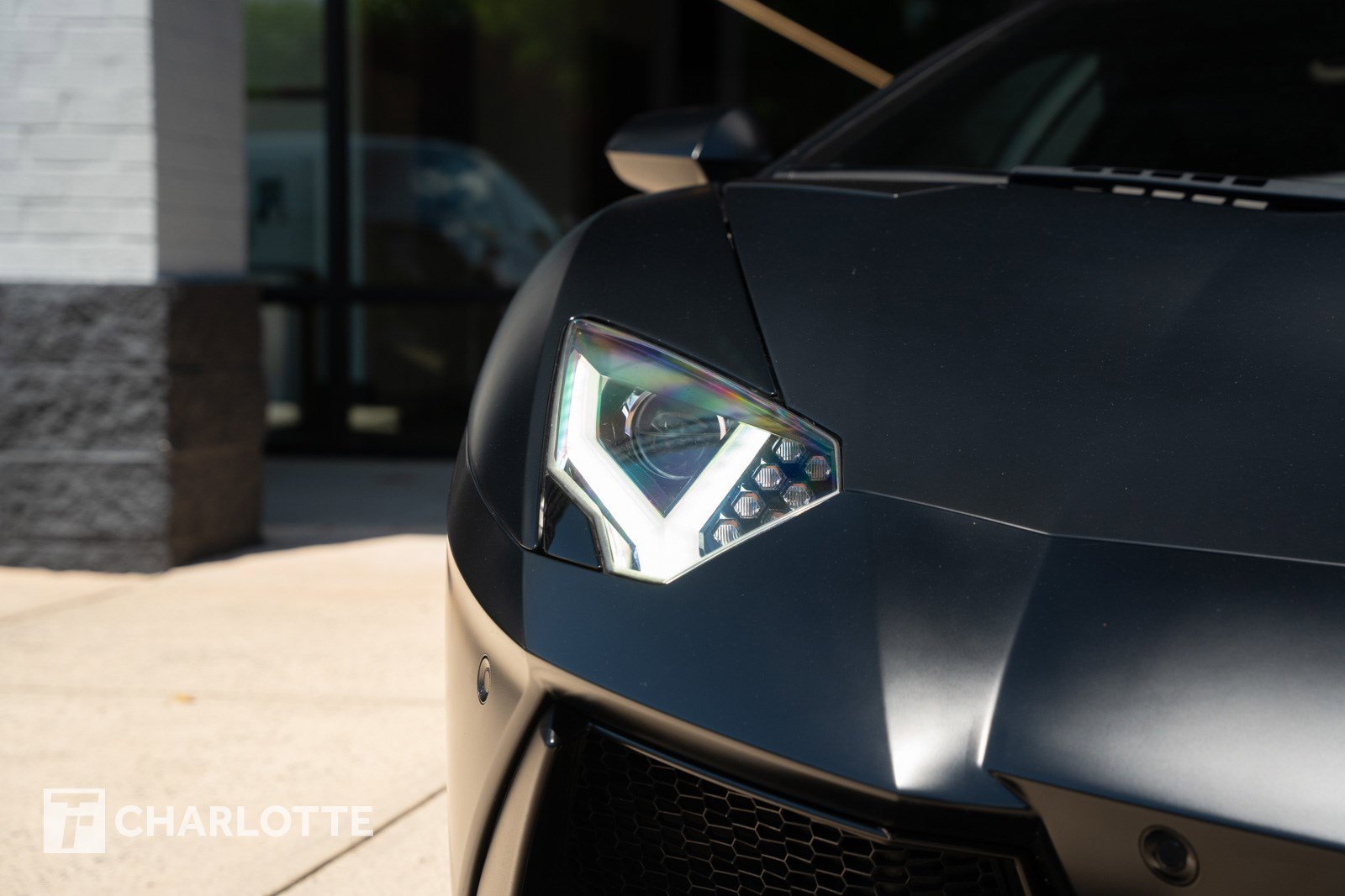 Used 2014 Lamborghini Aventador LP 700-4 AWD/4WD image 4