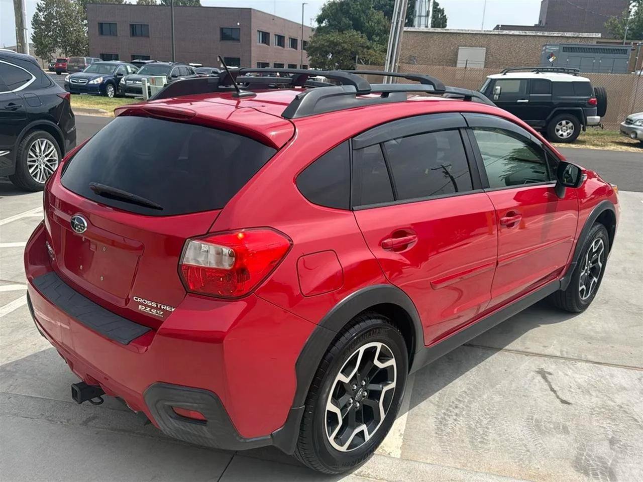 Used 2016 Subaru Crosstrek 2.0i Premium w/ Special Edition AWD/4WD image 11
