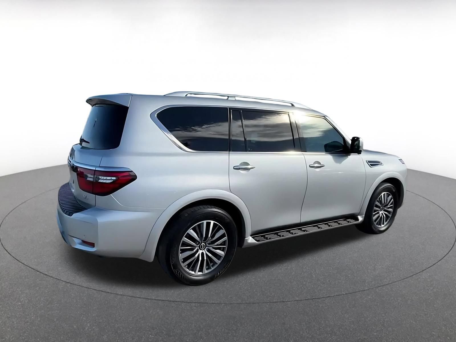 Used 2024 Nissan Armada SL RWD image 13