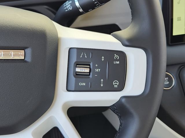Used 2024 Land Rover Defender 110 SE image 28